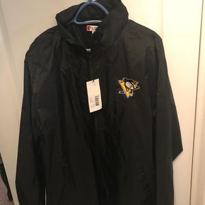 Men’s Pittsburgh penguins rain jacket  size xl